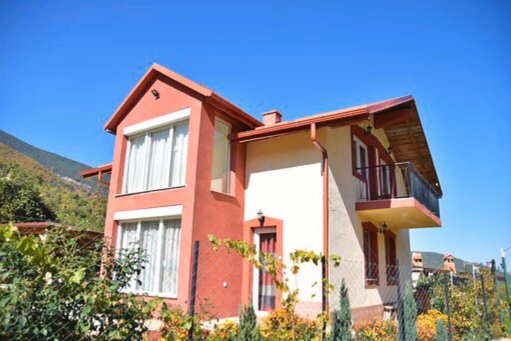 Villa Kiko Mountain Village Битола Экстерьер фото