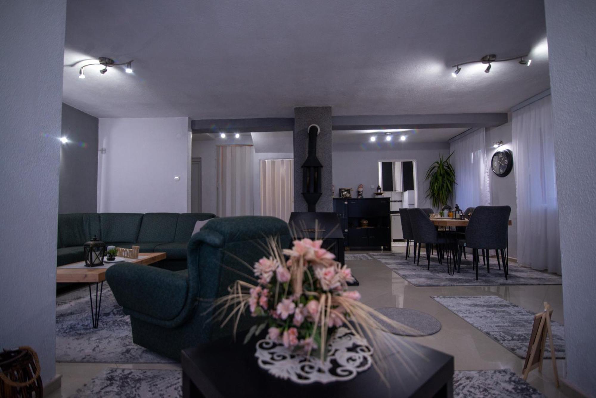 Villa Kiko Mountain Village Битола Экстерьер фото